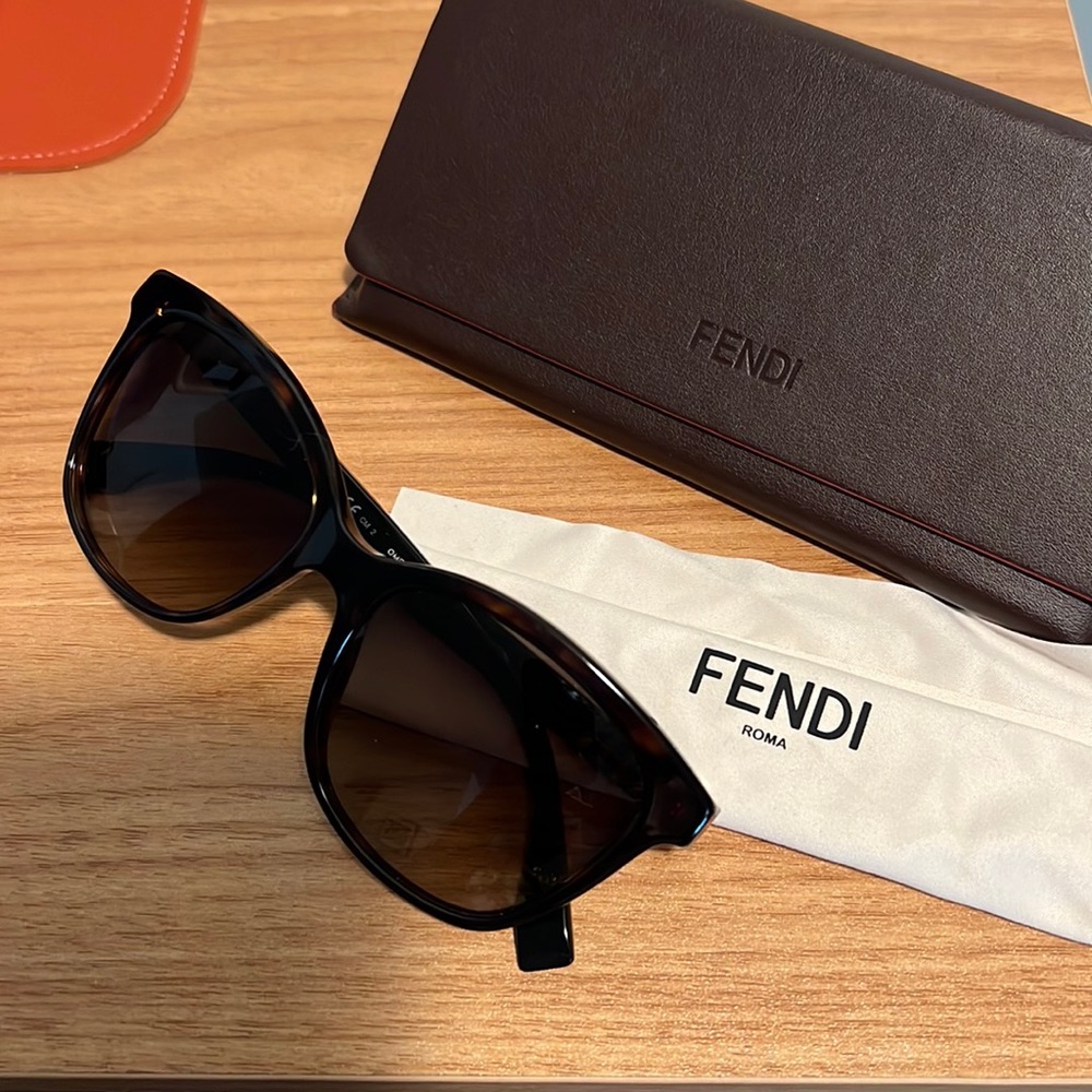 FENDI Sunglasses